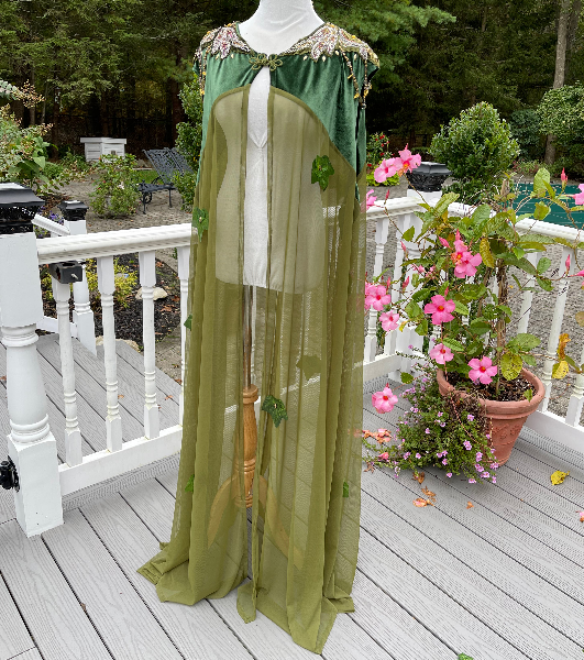 Elven Poison Ivy Mesh Robe with Shoulder Detailing